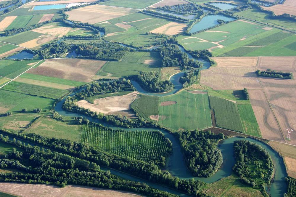 Photo: Vallée de la Marne _ Francis DESJARDIN Vallée de la Marne vue aérienne depuis Condé sur Marne 3 Francis DESJARDINS