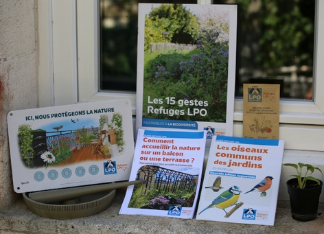 Coffret d'accueil balcon Refuges LPO © Nicolas Macaire / LPO